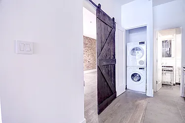Rented by Urbane Brokerage