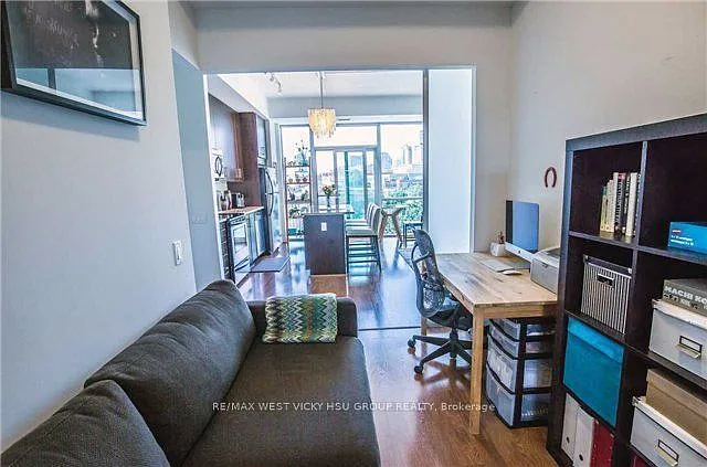 112 George St #S529 — Photo 15