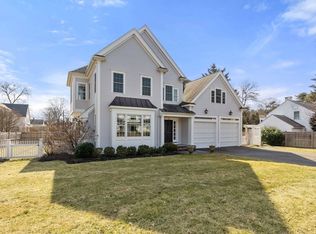 12 Parker Rd, Wellesley, MA 02482