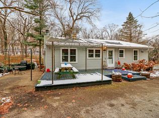 9288 Van Emmon Rd, Yorkville, IL 60560