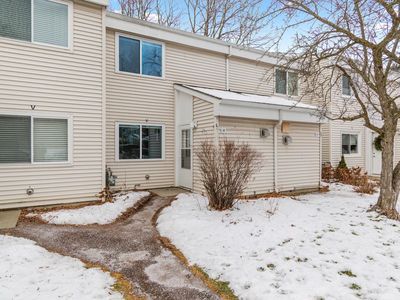 L4 Grandview Drive, South Burlington, VT, 05403