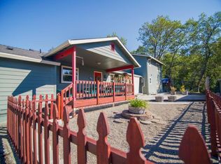 1113 SE Allenwood Dr, Grants Pass, OR