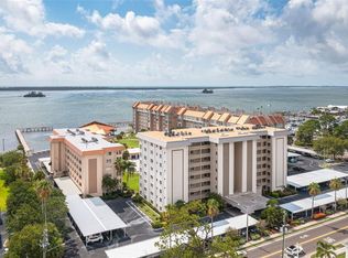 622 Edgewater Dr UNIT 524, Dunedin, FL 34698