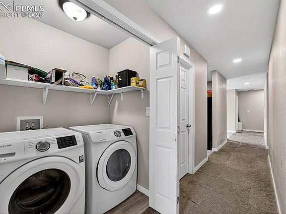 5th image of 823 Juliana Ct