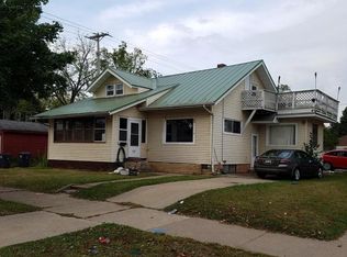 119 17th St N, La Crosse, WI 54601