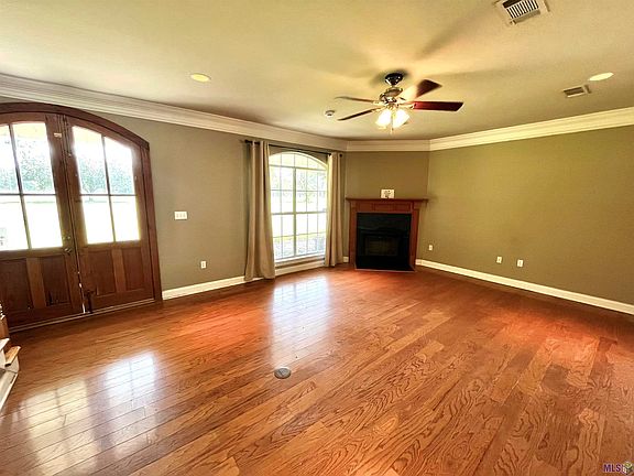 5th image of 8053 Saint Claude Dr