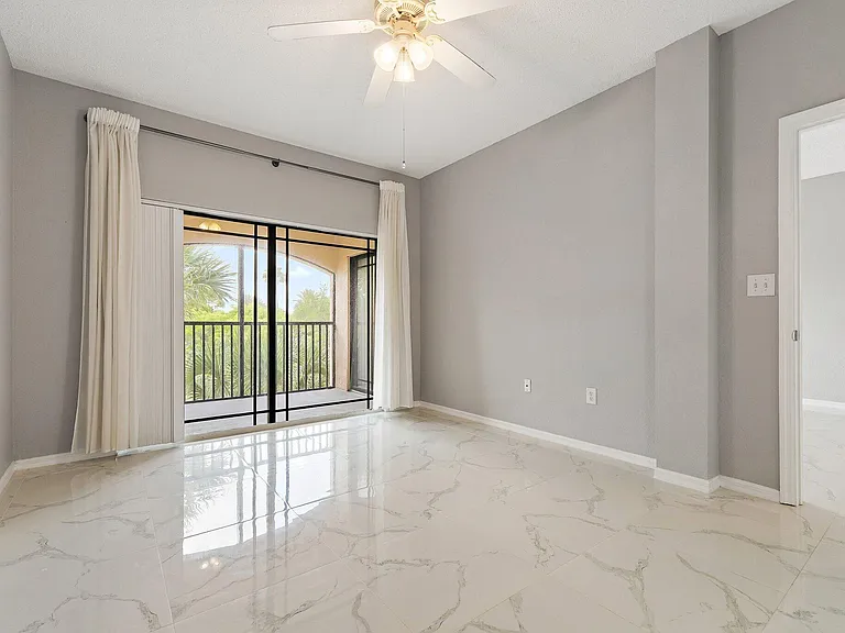 2917 Tuscany Ct #302 — Photo 22