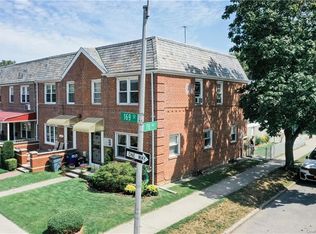 7537 169th St, Fresh Meadows, NY 11366