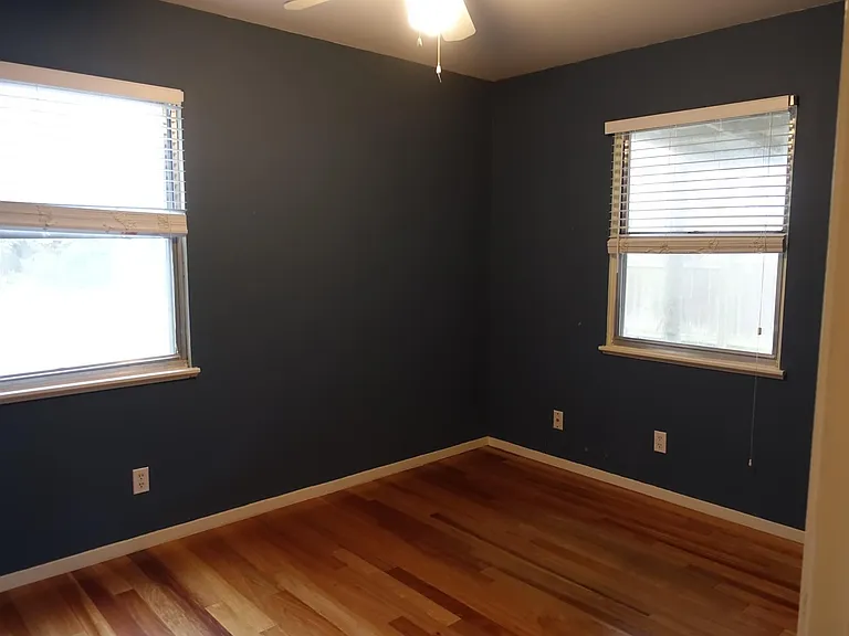 5311 Sunshine Dr — Photo 28