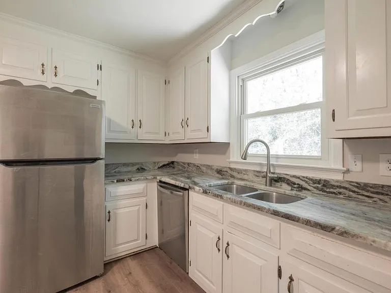 2900 Clintwood Rd — Photo 13