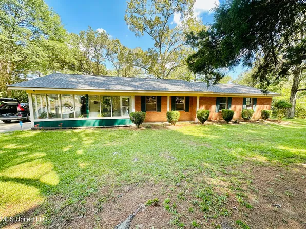 1871 Turtle Rd, Byram, MS 39272