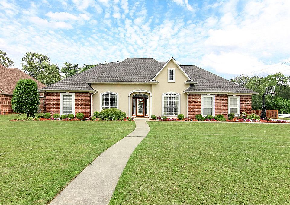 1st image of 6902 Sugar Crest Dr
