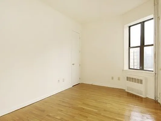 Sold by Citi Habitats | media 8