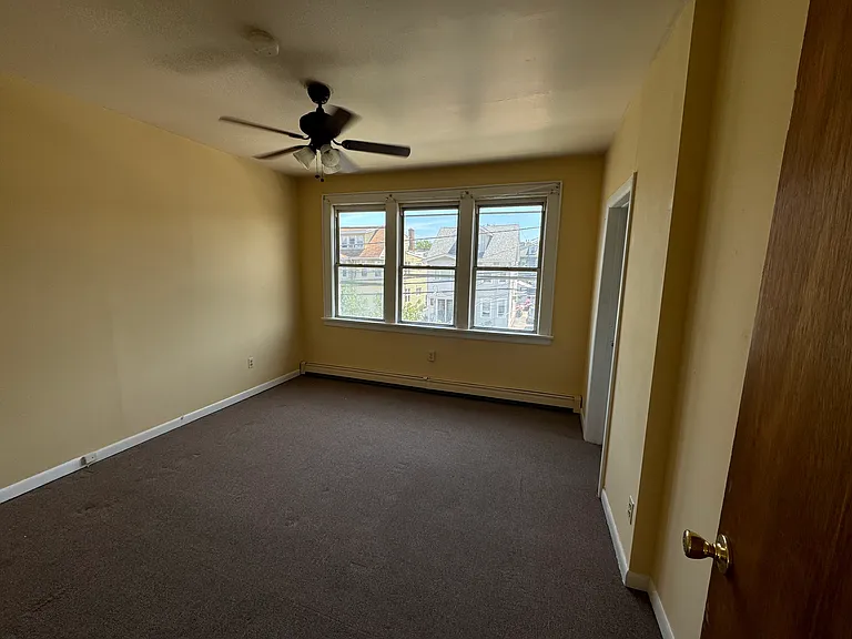 171 Highland Ave #2 — Photo 4