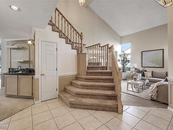 5th image of 8432 Dry Cliff Cir