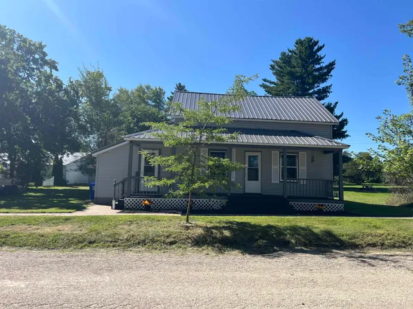209 Church St, Warrens, WI 54666