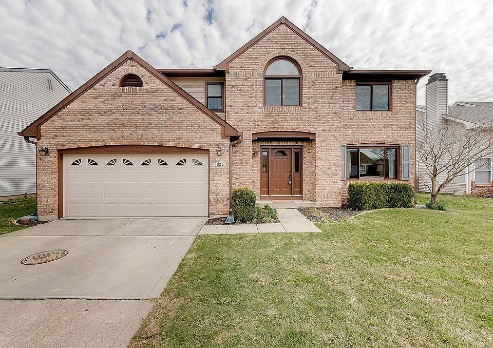 1st image of 1625 Park Hurst Dr
