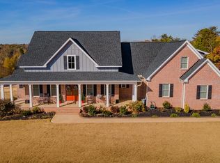 460 Harbour View Dr, Chesnee, SC 29323