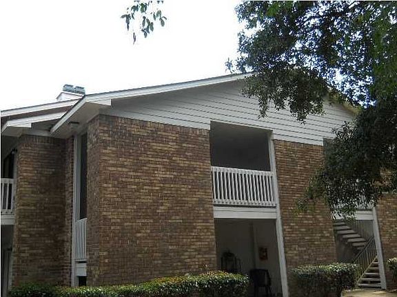 3rd image of 1251 Henckley Ave APT 209