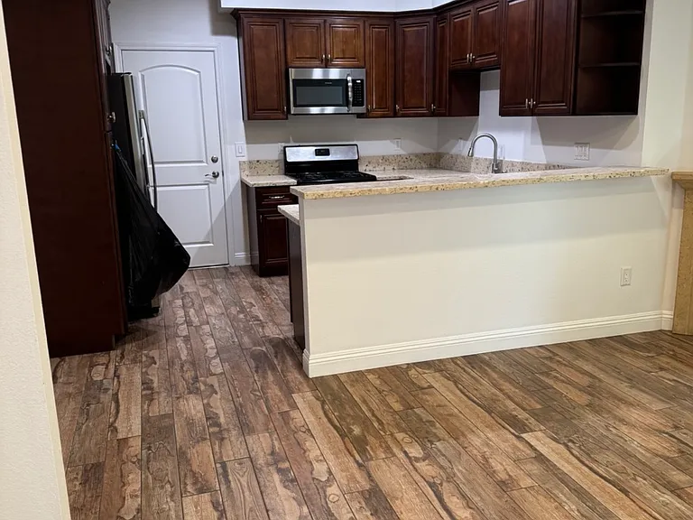 9120 Florence Ave #7 — Photo 4