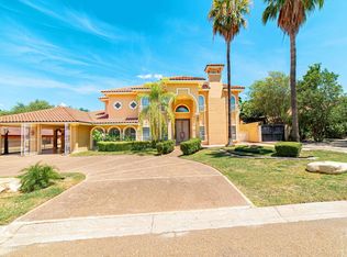 110 Windsor Rd, Laredo, TX 78041