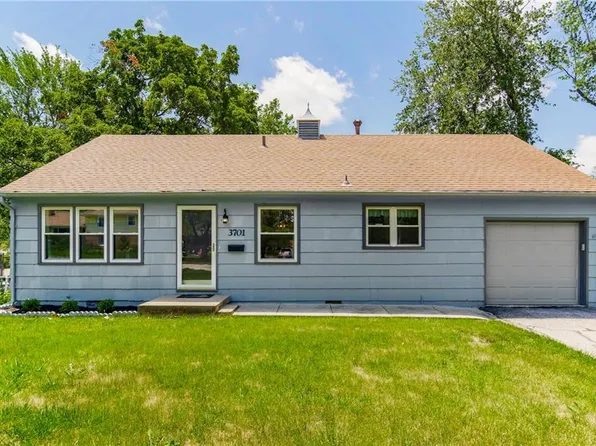 3701 Ruysser Rd, Kansas City, MO 64137