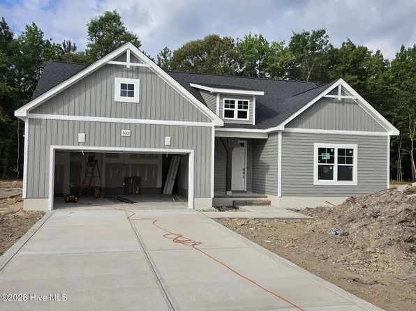 3002 Tucker Hill Drive, Grimesland, NC 27837