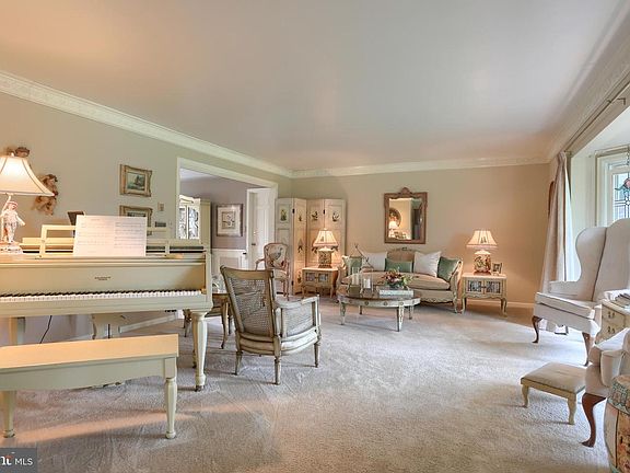 4th image of 808 S 16th St
