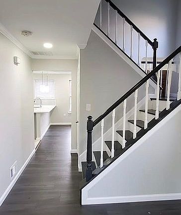 2nd image of 23 Byrnes Ln E