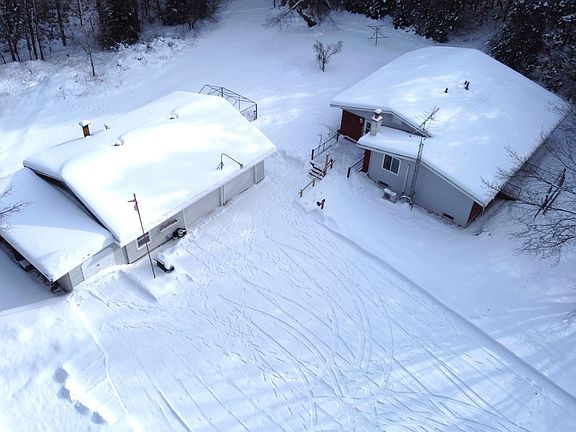 2nd image of 2640 Winquist Rd