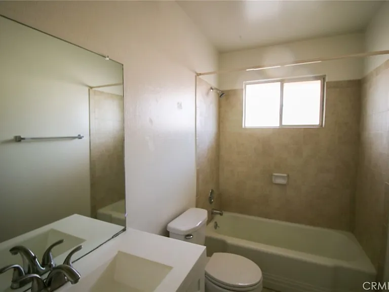 26401 Cedar Crest Dr — Photo 15