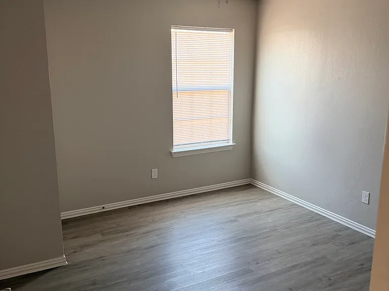 8018 NE 35th St #8018 — Photo 11