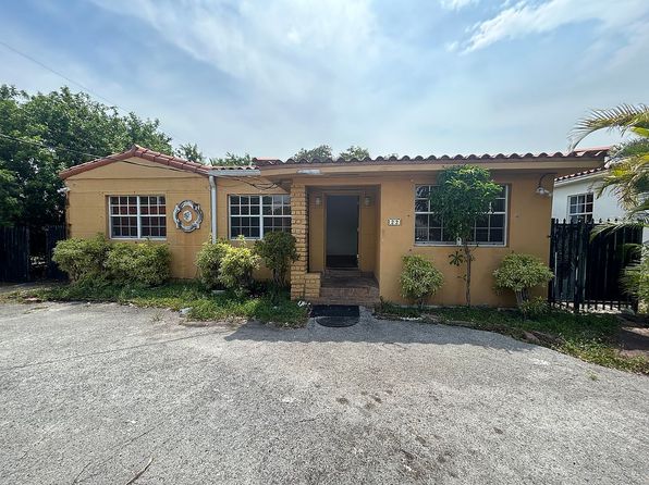 22 NW 31st Ave