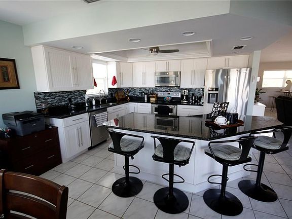 5th image of 2948 Buttonwood Key Ct