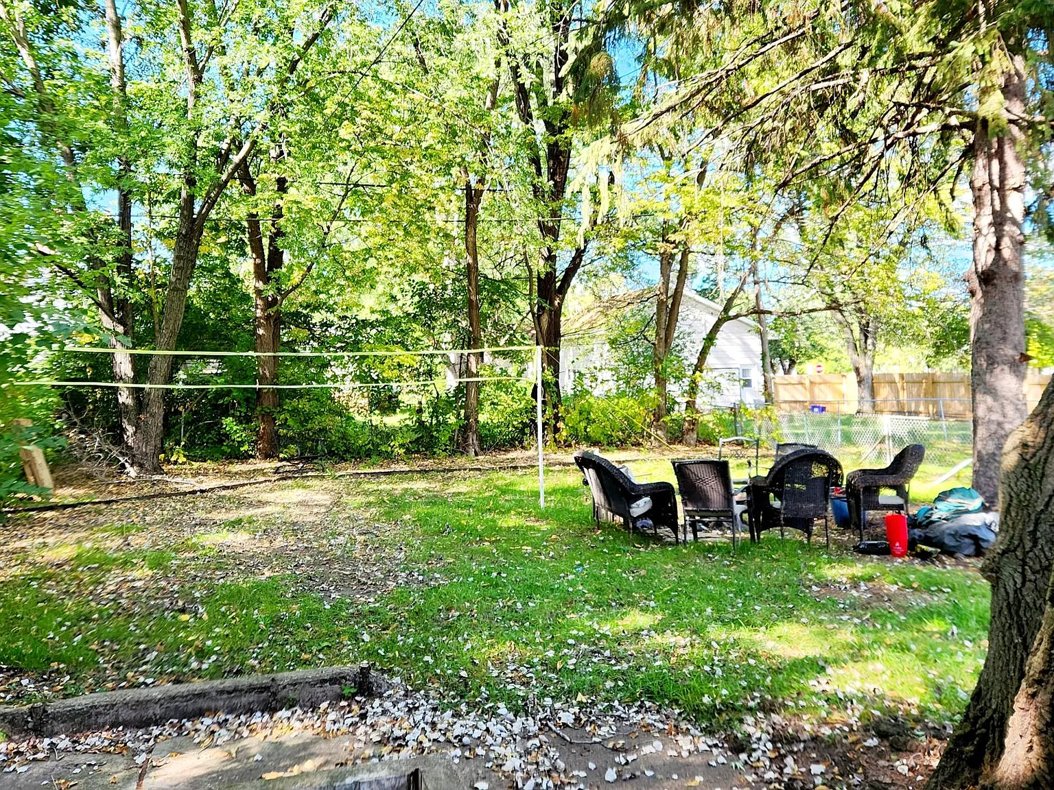 4 bed, 1430 sqft, $425 — Photo 2