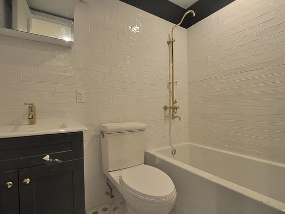 5th image of 473 Park Pl #Fiveayy