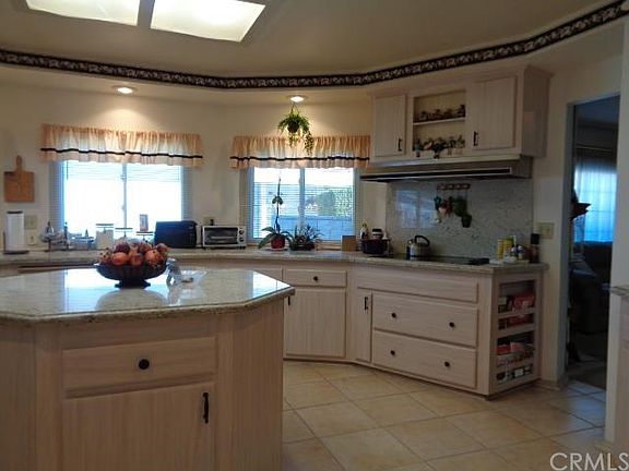 4th image of 1642 Willow Leaf Dr