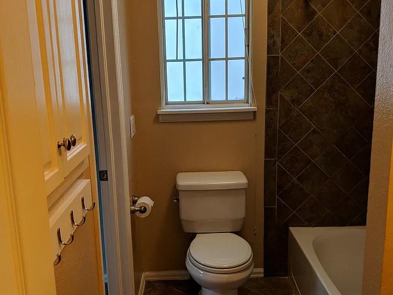 primary bath upstairs