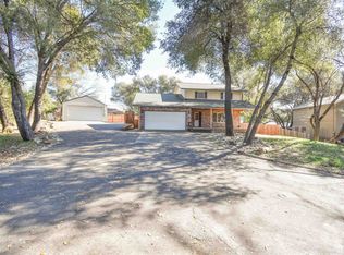 21687 Paseo De Los Portales Rd, Sonora, CA 95370