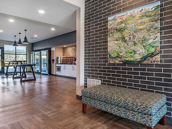 Lobby and Guest Check-in