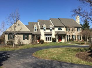 40 Autumn Hill Ln, Phoenixville, PA 19460