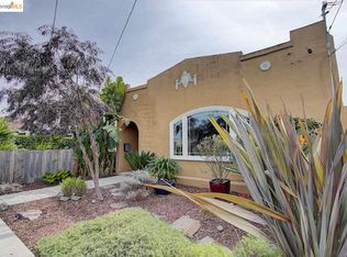 2558 Fern St, Oakland, CA 94601