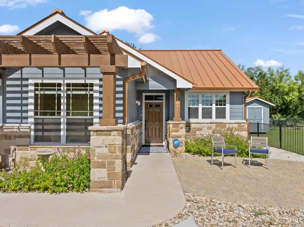107 Kandi Ln, Sunrise Beach, TX 78643