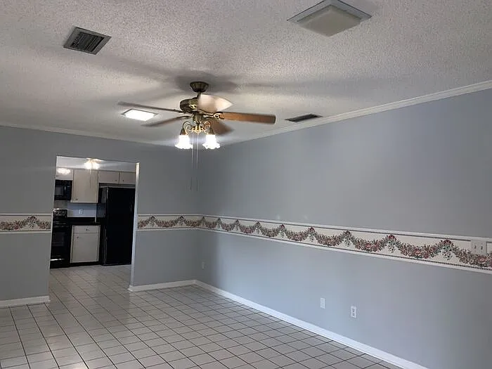15746 Gardenside Ln — Photo 13
