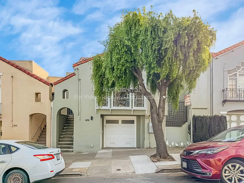 1547 Underwood Ave