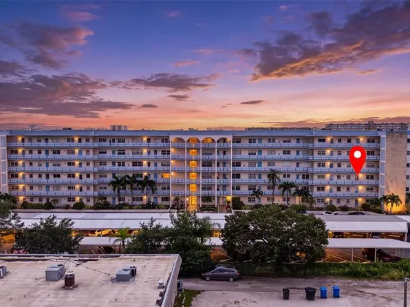 2850 59th St S APT 314, Gulfport, FL 33707