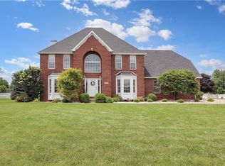 1521 Broadmoor, Mattoon, IL 61938