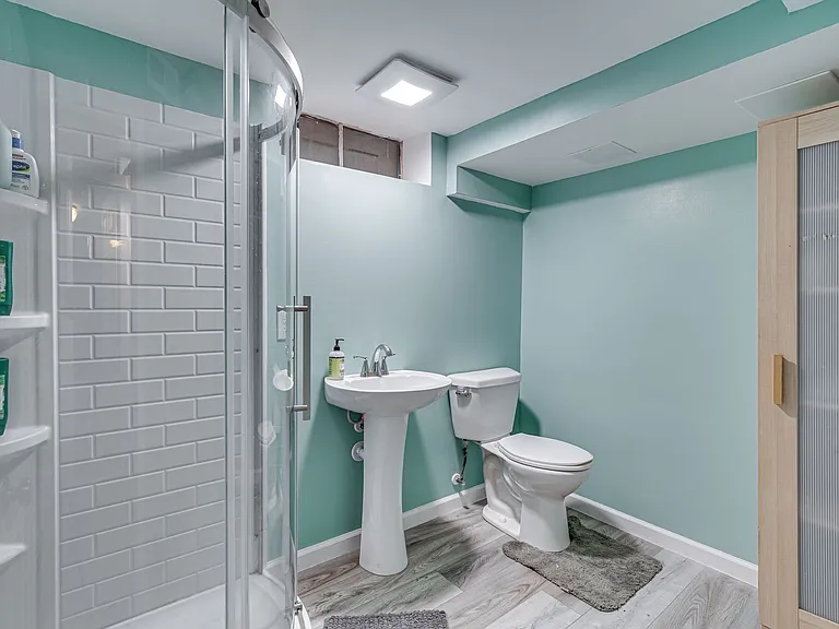 2848 Fairhaven Ave — Photo 17