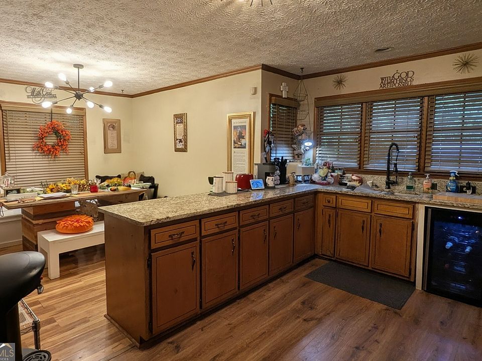 2nd image of 100 Whitney Way