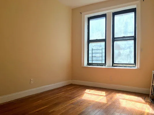 Rented by Crosstown Apartments NYC | media 8